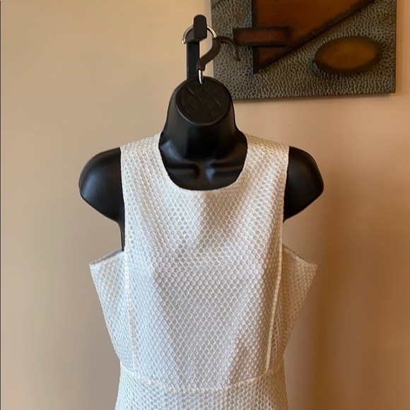 NWT GRACIA SLEEVELESS CREAM & GOLD MAXI DRESS - Picture 10 of 13